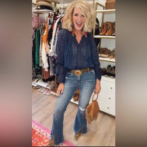 Elegant Blue Flare Split Hem Jeans